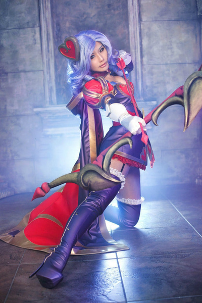 League of Legends Cosplay 585a3e00d43b8a64f6814489-large