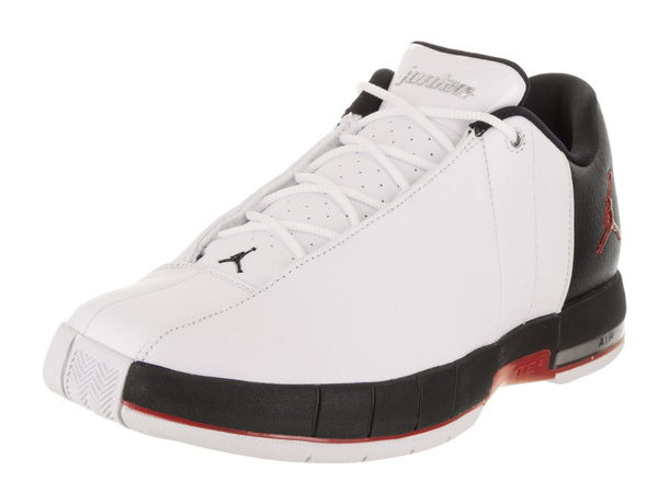 Jordan TE 2 Low Basketball Shoe 